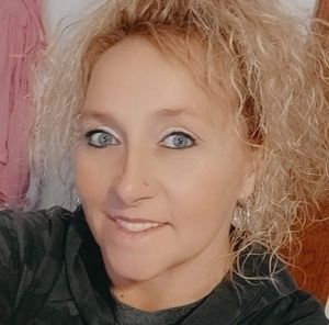 Meet your Posher, Gina